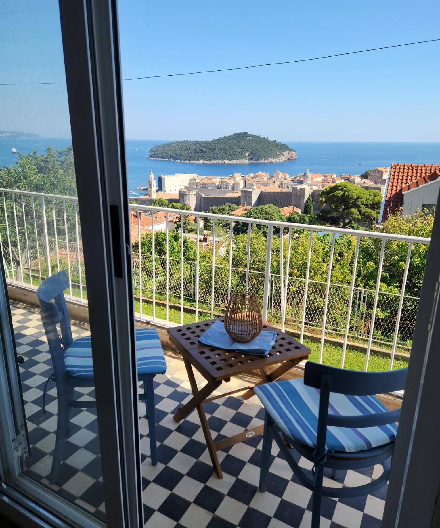 Sea And Old City View Apartment Dubrovnik Exterior foto