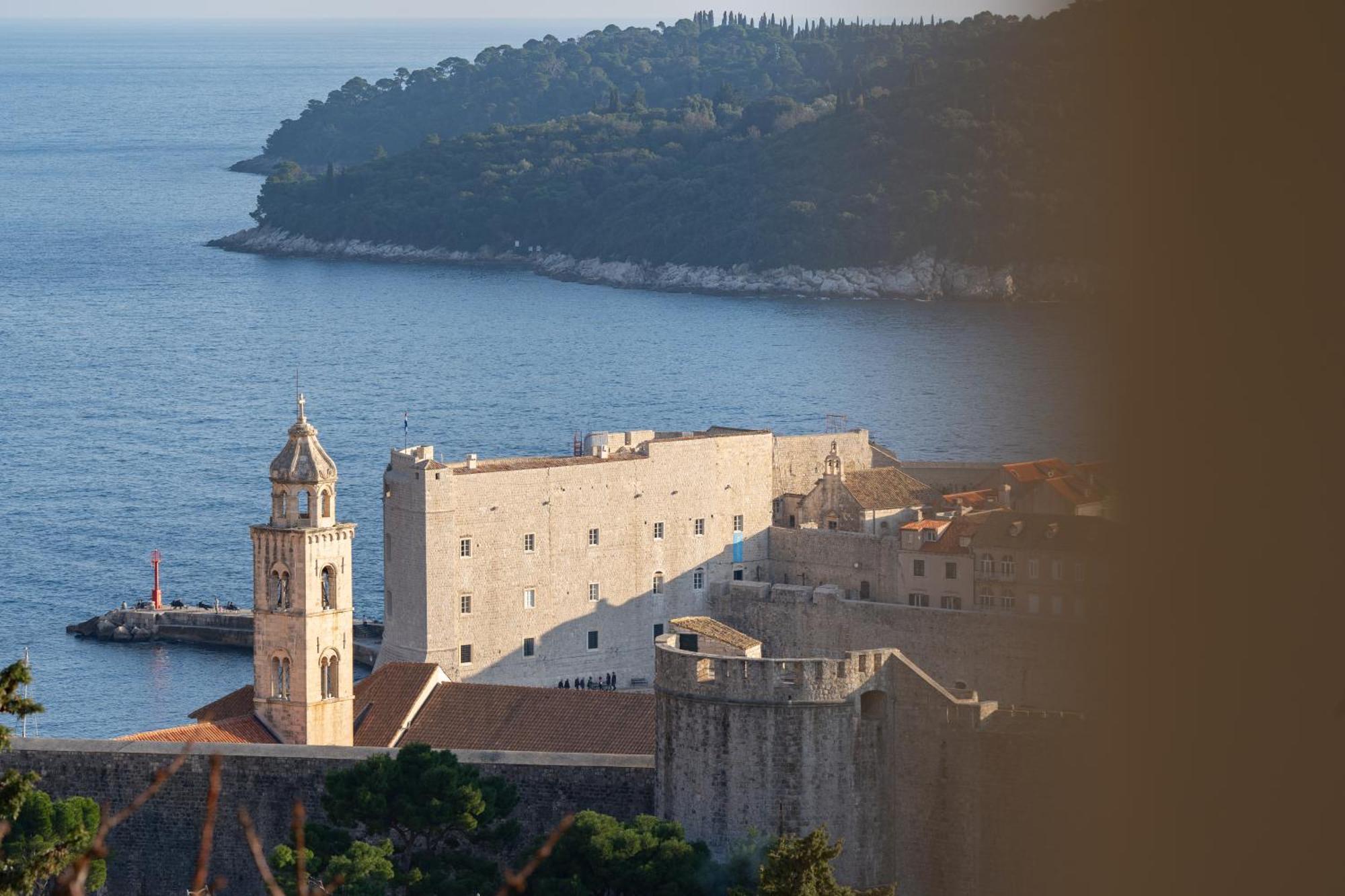 Sea And Old City View Apartment Dubrovnik Exterior foto